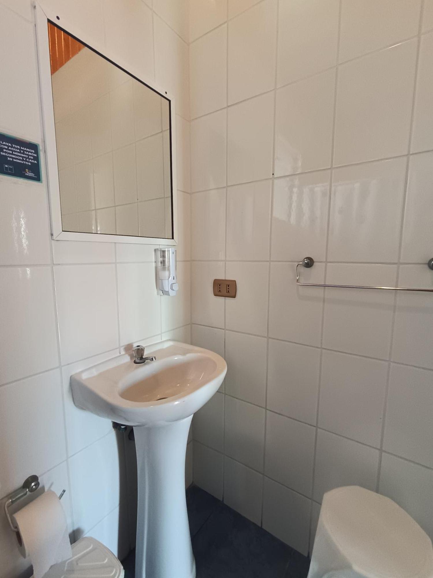 Hostal Julia El Quisco Bagian luar foto